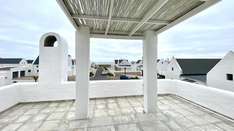 To Let 4 Bedroom Property for Rent in Dwarskersbos Western Cape